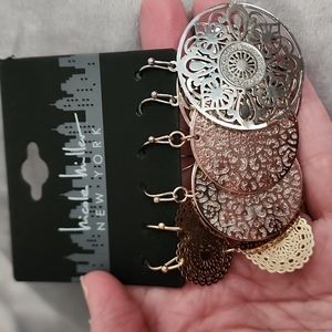 Set of 3 costume jewelry earrings